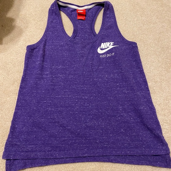 Nike Tops - Nike tank